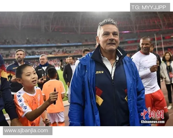 当今足球明星中谁的名气最大引发了怎样的讨论与争议 当今足球明星中谁的名气最大引发了怎样的讨论与争议