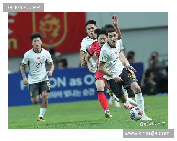 国足对战韩国直播全程回顾精彩瞬间与赛后分析